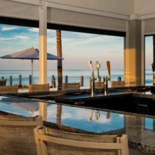 Фотографии гостиницы
Courtyard by Marriott Marathon Florida Keys