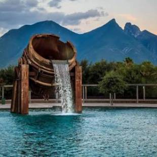 Фотографии хостела
Special HOEStel in Monterrey!