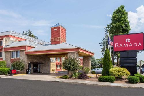Фотография гостиницы Ramada by Wyndham Portland
