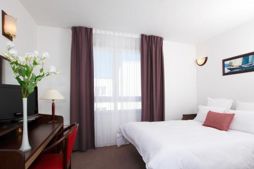 Фотографии апарт отеля
Appart'City Brest