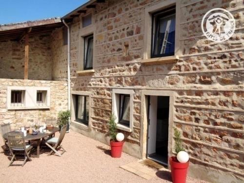 Фотографии гостевого дома
Gîte Belmont-de-la-Loire, 4 pièces, 5 personnes - FR-1-496-126