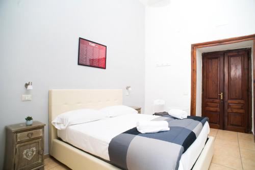 Фотография мини отеля Vico 22 Rooms Napoli