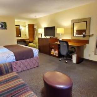 Фотографии гостиницы 
            Olympic Inn & Suites