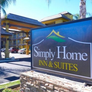 Фотография мотеля Simply Home Inn & Suites - Riverside