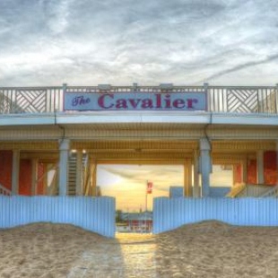 Фотография мотеля Cavalier by the Sea