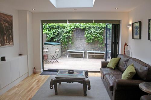 Фотография гостевого дома Hidden Treasure set within a 1900's Pumping Station