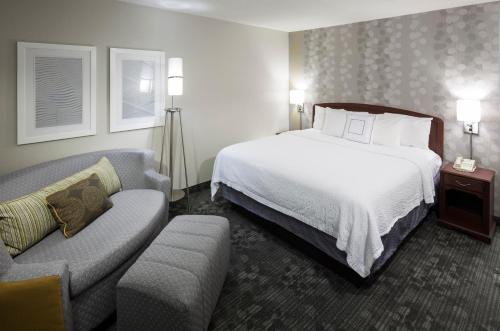 Фотография гостиницы Courtyard by Marriott Wichita East