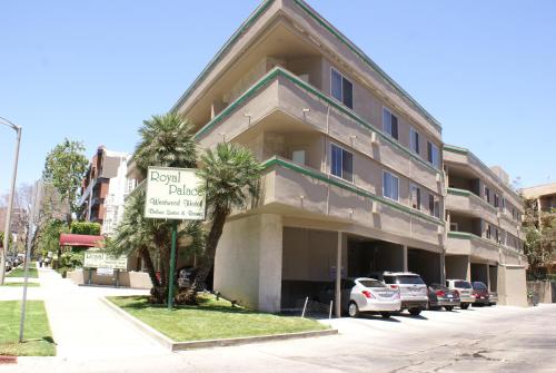 Фотография гостиницы Royal Palace Westwood Hotel