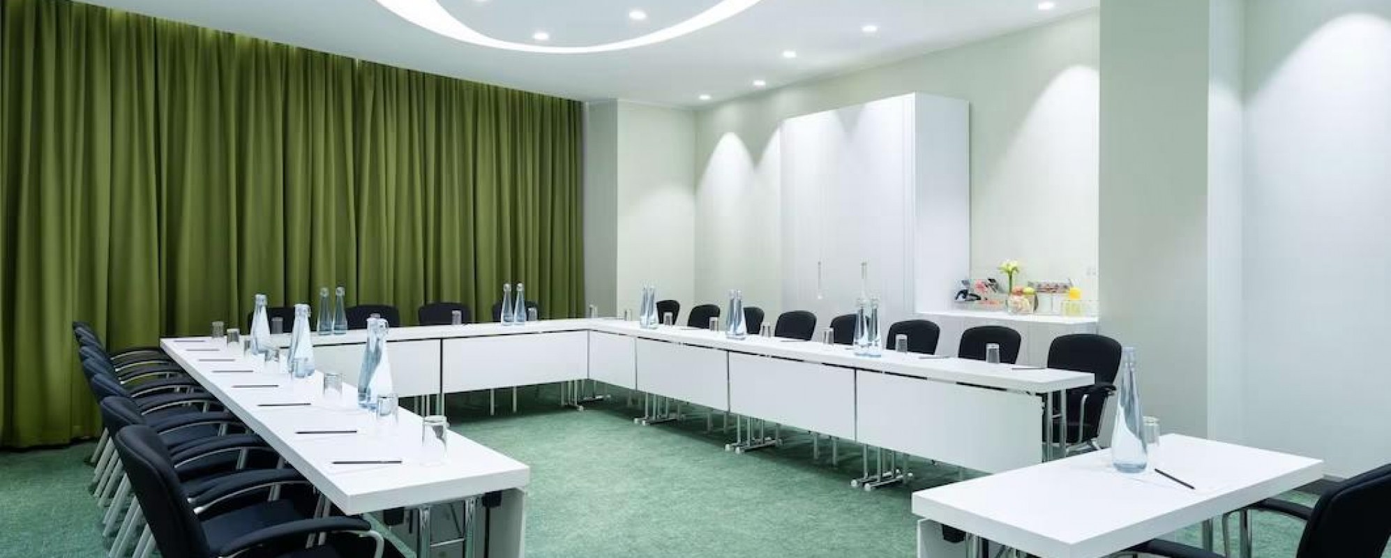 Фотографии комнаты для переговоров Переговорные комнаты