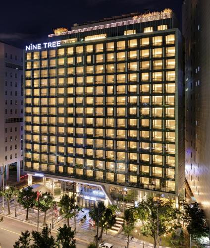 Фотография гостиницы Nine Tree Premier Hotel Myeongdong 2