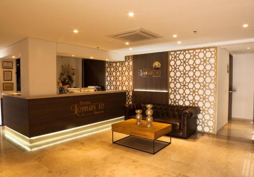 Фотография гостиницы Hotel Lomas 10