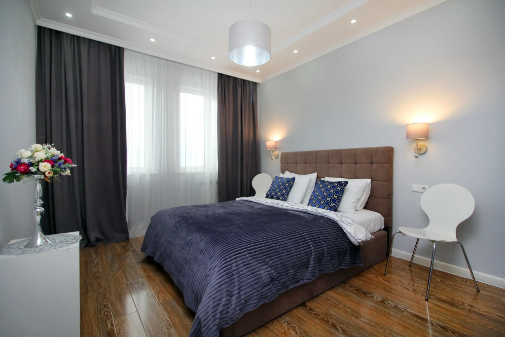 Фотография квартиры Апартаменты Современные в престижном районе (115ш)