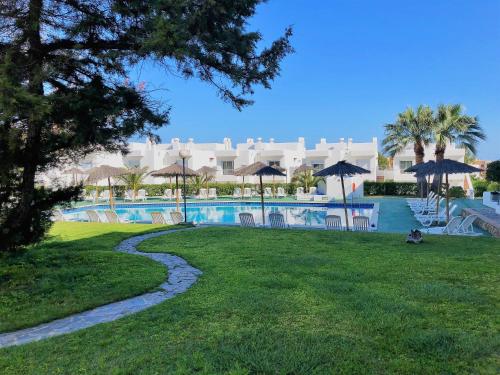 Фотография апарт отеля Camelina Suites - Formerly Torrent Bay