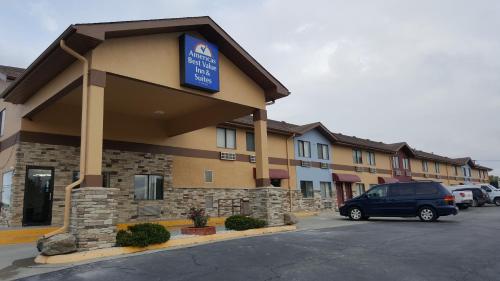 Фотография гостиницы Americas Best Value Inn & Suites Harrisonville