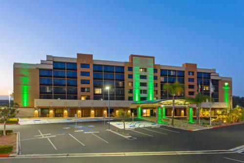 Фотография гостиницы Holiday Inn Diamond Bar - Pomona, an IHG Hotel