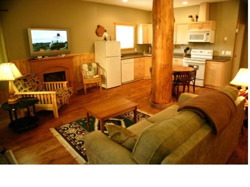 Фотография гостиницы Cabins West