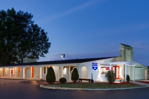 Фотография гостиницы Apple Tree Inn