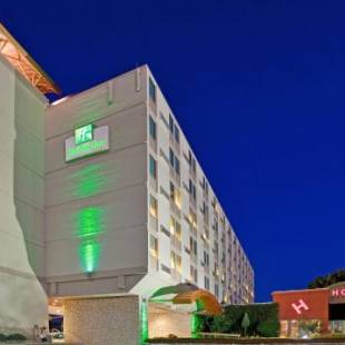 Фотографии гостиницы
Holiday Inn At the Campus, an IHG Hotel