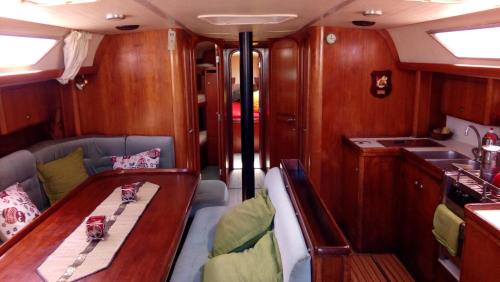 Фотография мини отеля Velero MissTick,Gibsea 47'2