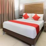 Фотография гостиницы Vaccinated Staff - OYO 146 Solace Hotel