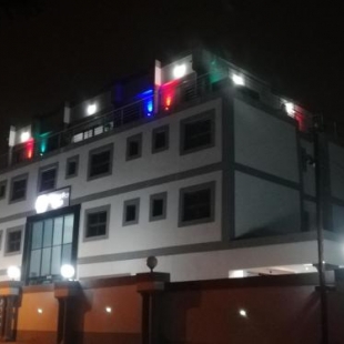 Фотография гостиницы Garden Top Hotel