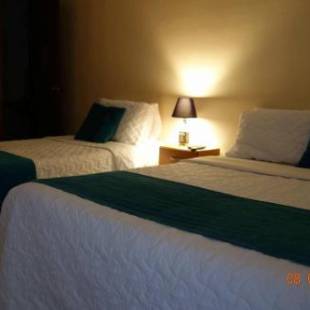 Фотографии гостиницы
Hotel Maceo 55 - Colonial Inn