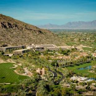 Фотографии гостиницы 
            The Phoenician, a Luxury Collection Resort, Scottsdale