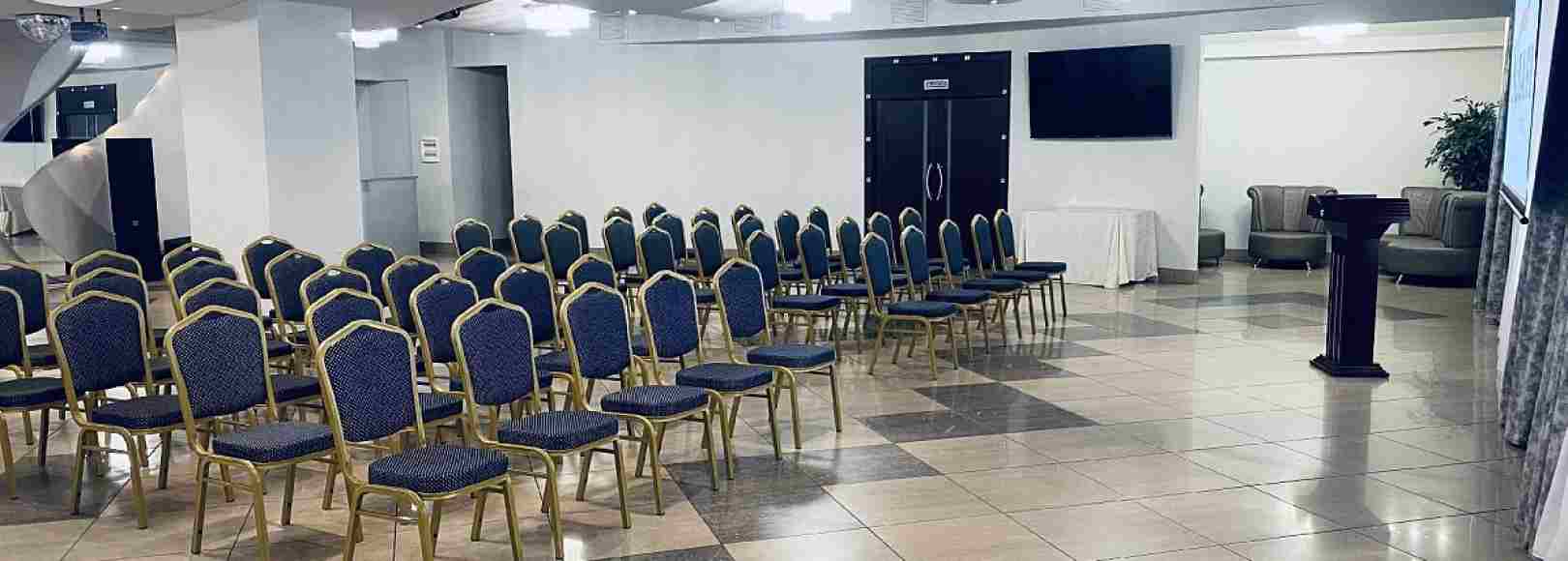 Фотография конференц-зала Ильюшин