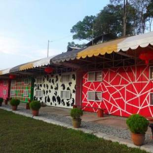 Фотографии гостиницы 
            T-Box Sungai Lembing