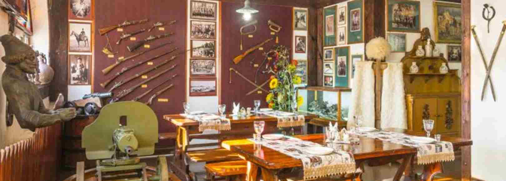 Фотография банкетного зала Оружейный зал