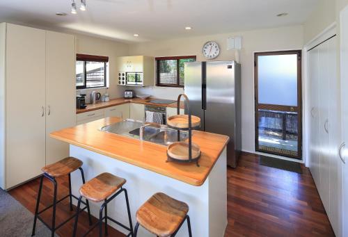 Фотография гостевого дома Relax on Ridge