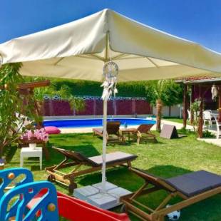 Фотографии гостевого дома
Villa Bade