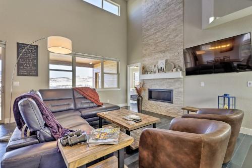 Фотография гостевого дома Expansive Mountain Retreat - 3 Mi to Granby Ranch!