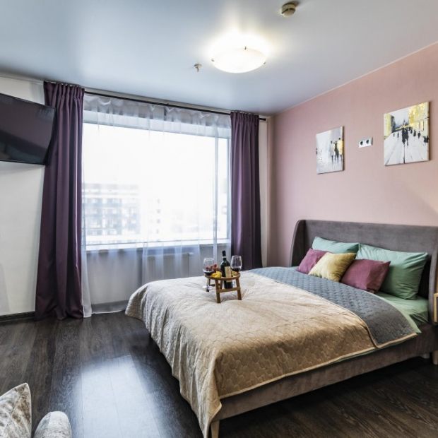 Фотографии квартиры 
            Апартаменты DailyDwell на Шейнкмана в Центре Екатеринбурга с панорамным видом