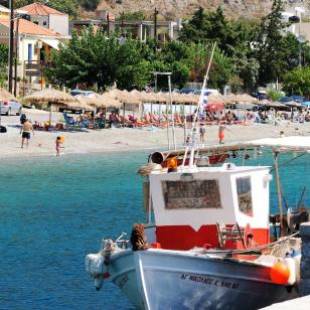 Фотографии апарт отеля
Pharos Rooms