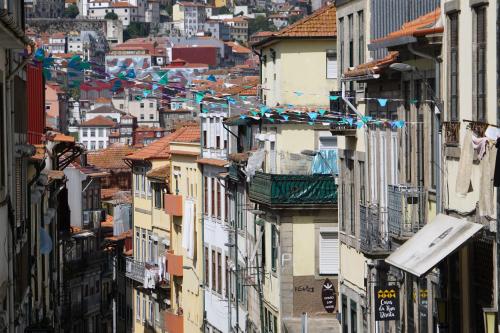 Фотография гостевого дома Stylish house - air cond, breakfast, free parking