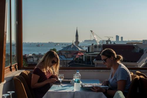 Фотография гостиницы Modena Hotel