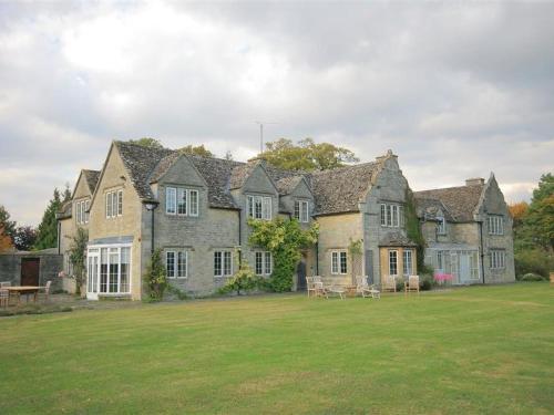 Фотографии гостевого дома
Home Farm (16), WITNEY