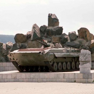 Фотография достопримечательности Мемориал Воинам-краснотурьинцам, погибшим в военных конфликтах при выполнении интернационального долга