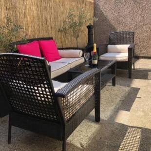 Фотографии гостевого дома 
            Bea's Cottage