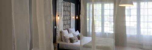 Фотография мини отеля La Parenthese du Rond Royal