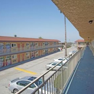 Фотография мотеля Los Angeles Inn & Suites - LAX