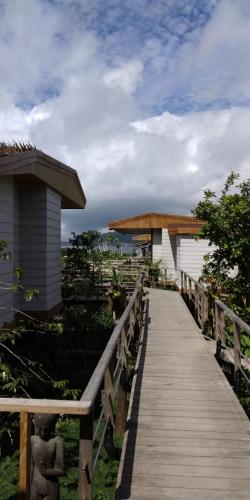 Фотография гостиницы Pondanu Cabins By The Lake