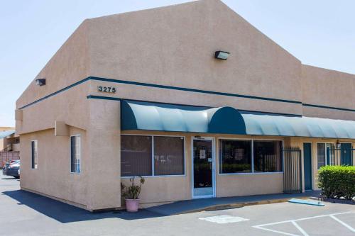 Фотография мотеля Travelodge by Wyndham San Diego SeaWorld