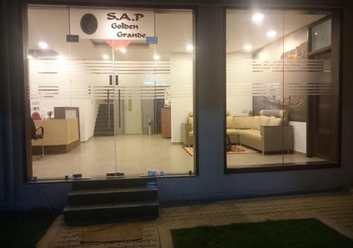 Фотография гостиницы SAP Golden Grande Electronic City
