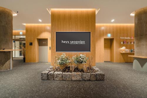 Фотография гостиницы Heyy Seogwipo Hotel