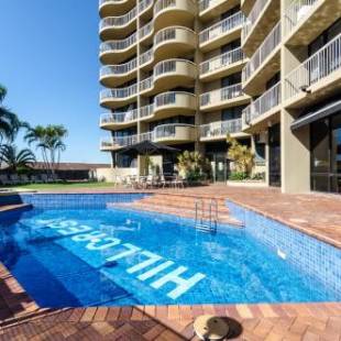 Фотографии апарт отеля 
            Hillcrest Apartment Hotel (formerly Central Hillcrest Apartments)