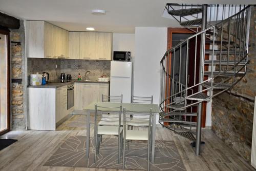 Фотография гостевого дома Spacious Stone Built Home