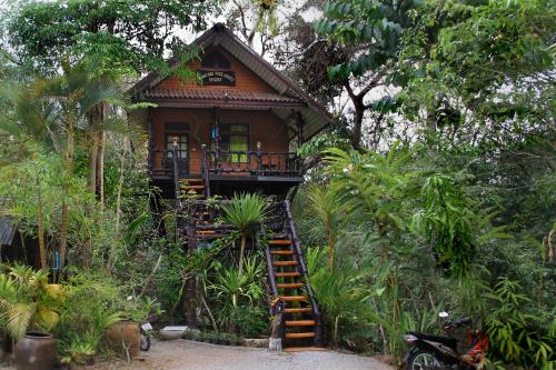 Фотография гостиницы Khao sok tree house resort