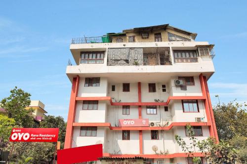 Фотографии гостиницы 
            OYO 5665 Rana Residency
